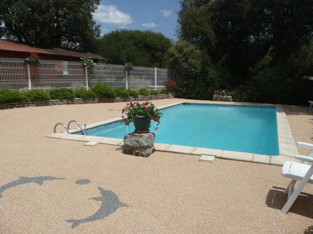 Gites De Plos Appart Chalet Piscine Spa Anduze Zimmer foto